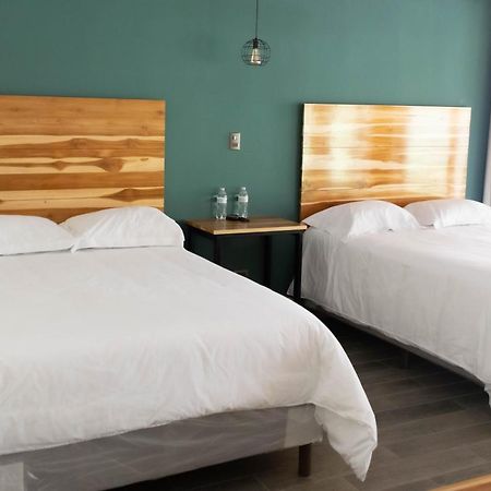 Casa Montana Hotel Чичикастенанго Екстериор снимка
