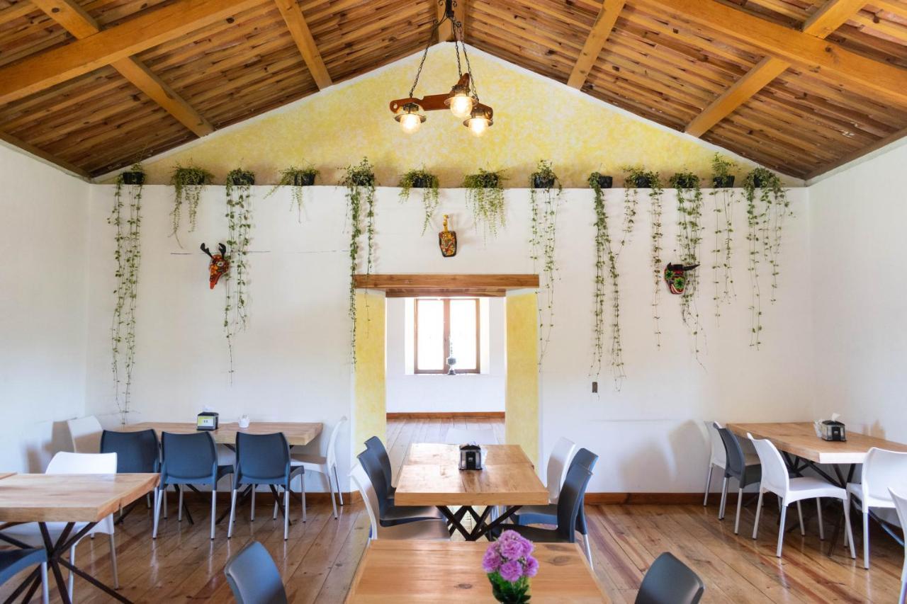 Casa Montana Hotel Чичикастенанго Екстериор снимка