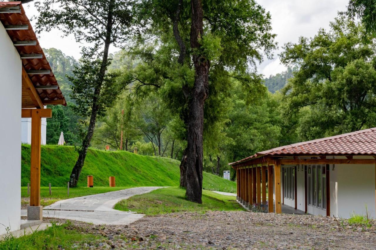 Casa Montana Hotel Чичикастенанго Екстериор снимка